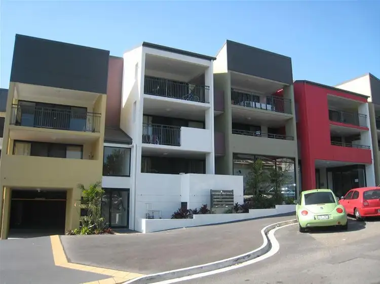 09/8 Catherine Street, Woolloongabba QLD 4102