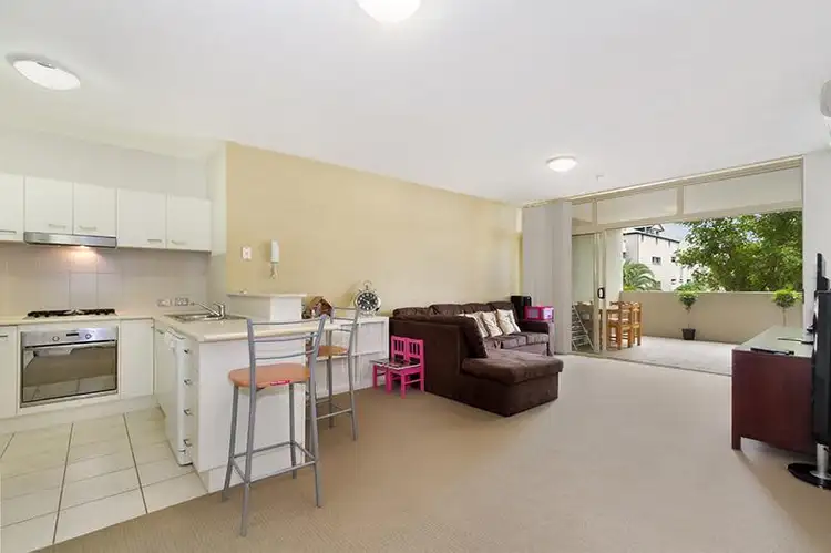 06/22 Riverview Terrace, Indooroopilly QLD 4068