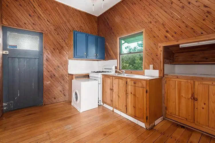 Fifth view of Homely house listing, 4 Fred Street, Red Hill QLD 4059