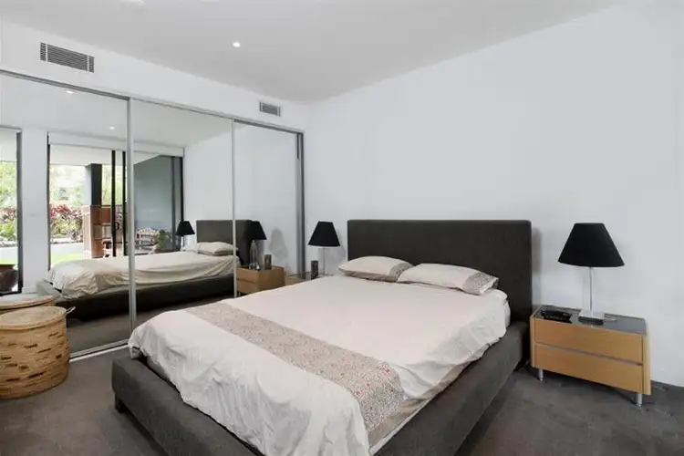 Sixth view of Homely apartment listing, 302/10 Pidgeon Close, West End QLD 4101