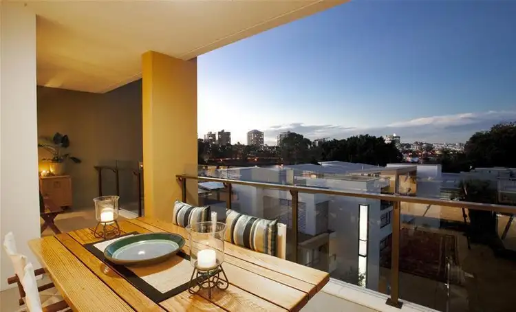 224/10 Pidgeon Close, West End QLD 4101