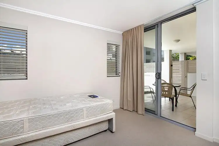 Sixth view of Homely apartment listing, 05/42 Cordelia Street, South Brisbane QLD 4101