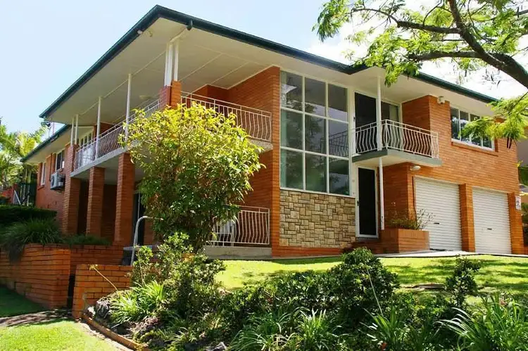 221 Lambert Road, Indooroopilly QLD 4068