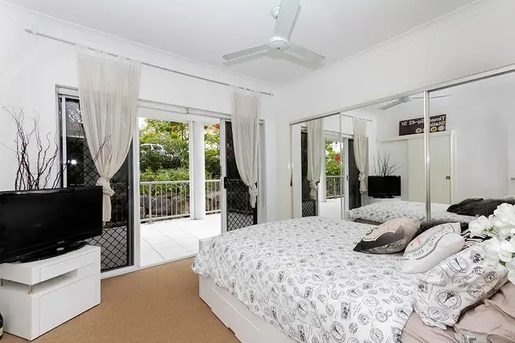 Fifth view of Homely apartment listing, 02/35 Dunmore Terrace, Auchenflower QLD 4066