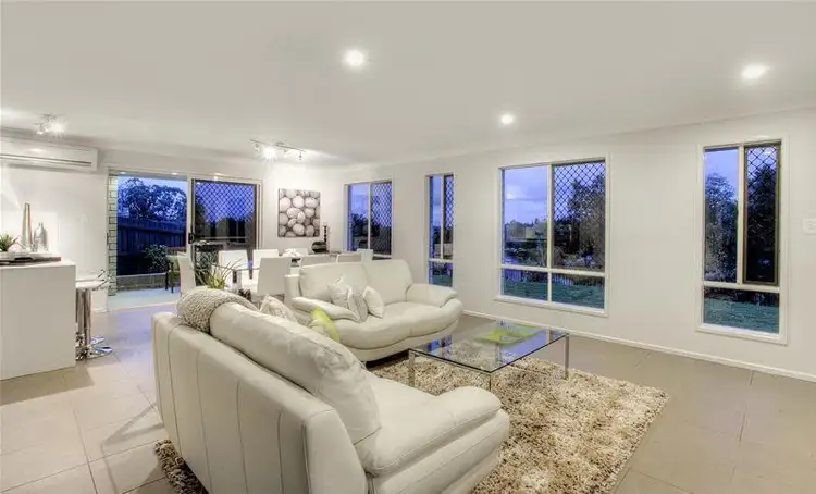 54 Taltarni Circuit, Mitchelton QLD 4053