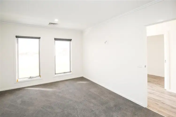 Third view of Homely house listing, 5 Springfield Drive, Mildura VIC 3500