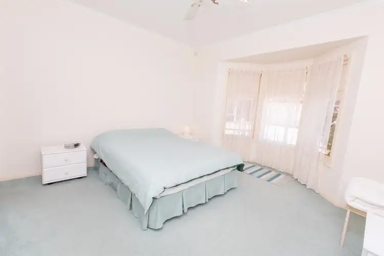 Sixth view of Homely townhouse listing, 4/6-8 Sapphire Court, Mildura VIC 3500