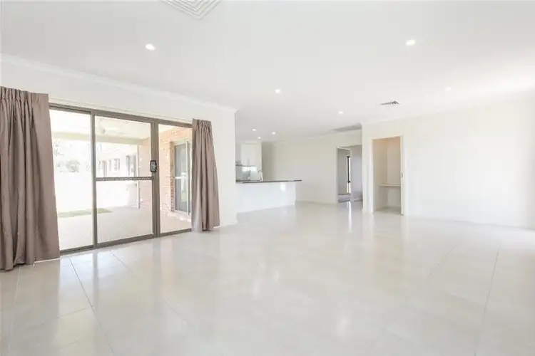 Third view of Homely house listing, 2 Davlin Drive, Mildura VIC 3500