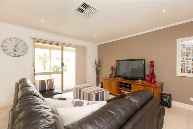 Second view of Homely house listing, 9 Sotiri Court, Mildura VIC 3500