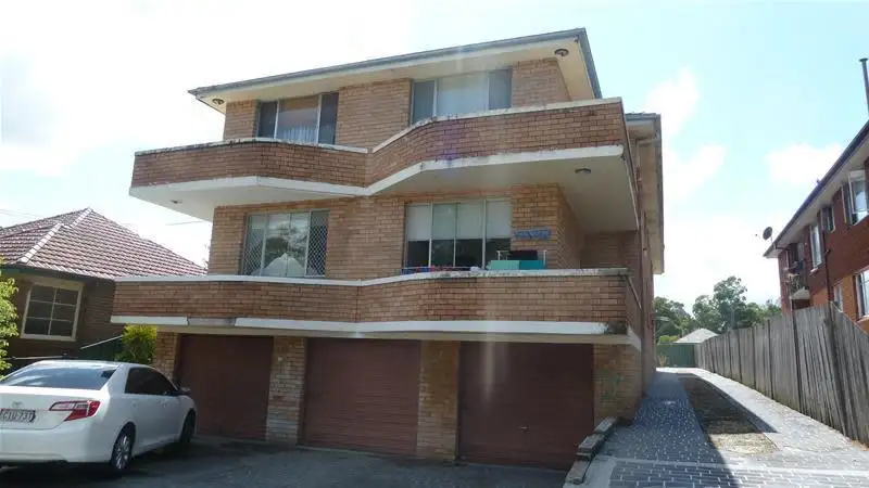 Main view of Homely unit listing, 2/31 McCourt Street, Wiley Park NSW 2195