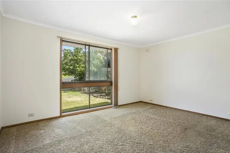 Fifth view of Homely house listing, 8 Heatherlea Court, Leopold VIC 3224