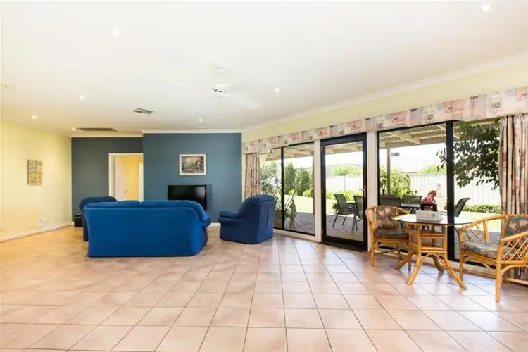 Fourth view of Homely house listing, 8 Burnside Way, Mildura VIC 3500