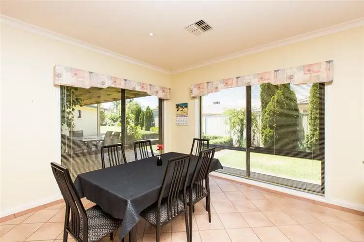 Seventh view of Homely house listing, 8 Burnside Way, Mildura VIC 3500