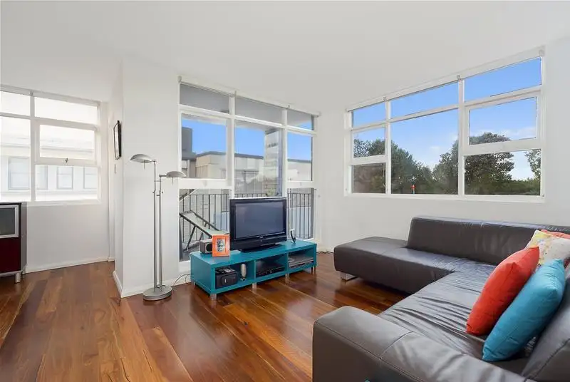 Main view of Homely unit listing, 1/83 Carrington Parade, Curl Curl NSW 2096