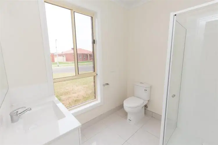 Sixth view of Homely house listing, 21 Chardonnay Drive, Mildura VIC 3500