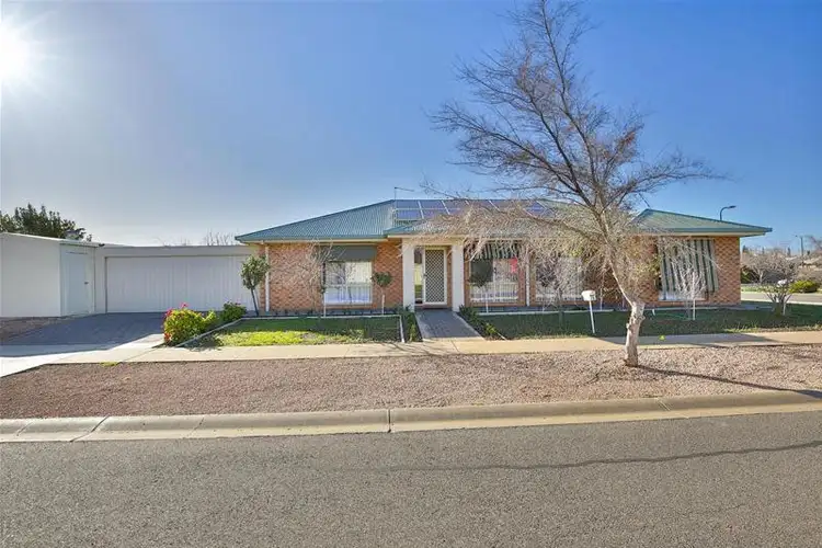 16 Darlington Parade, Mildura VIC 3500