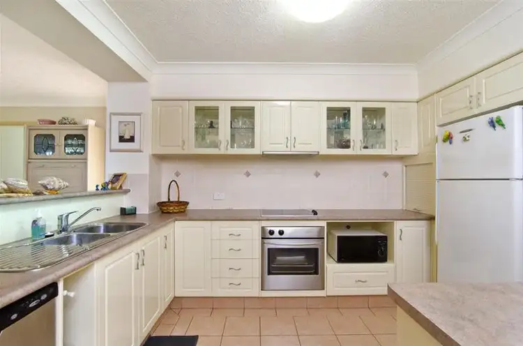Second view of Homely unit listing, 4/5 Tarni Avenue, Palm Beach QLD 4221