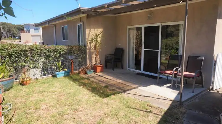 Fifth view of Homely house listing, 20 Elizabeth Court, Loch Sport VIC 3851