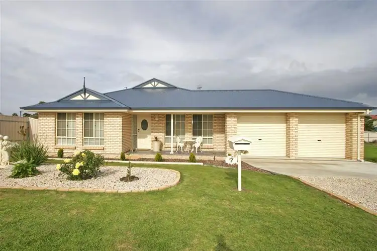 7 Clark Terrace, Port Elliot SA 5212