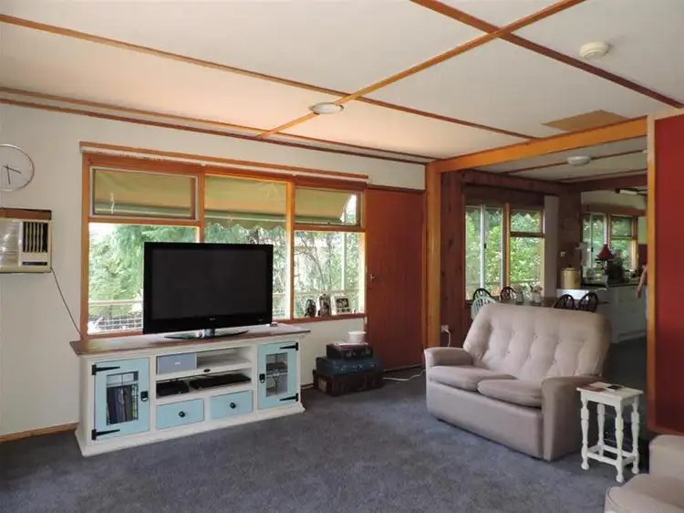 Fifth view of Homely house listing, 27 Service Street, Porepunkah VIC 3740