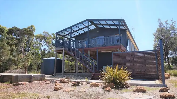 6 National Park Road, Loch Sport VIC 3851