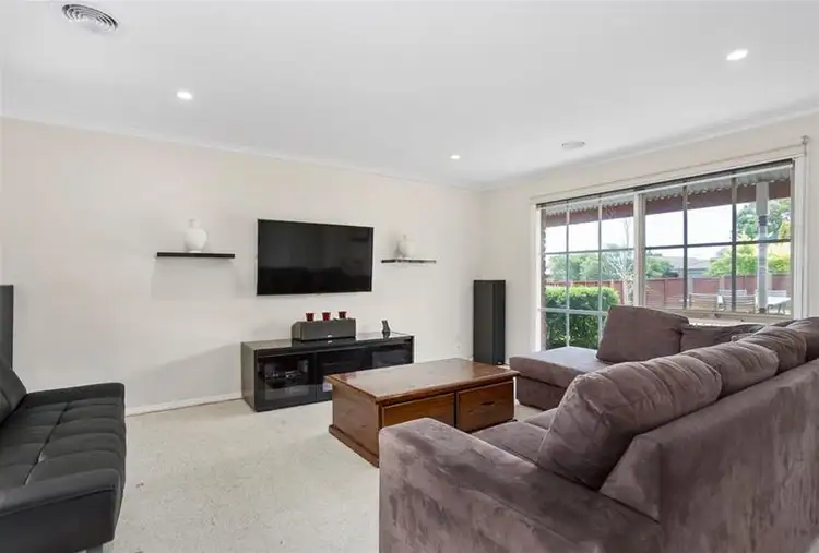 Sixth view of Homely house listing, 21 Lady Beverley Circuit, Somerville VIC 3912