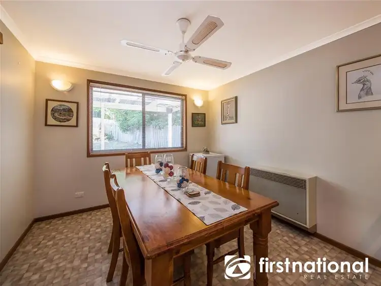 Third view of Homely house listing, 5 Highview Court, Pakenham VIC 3810