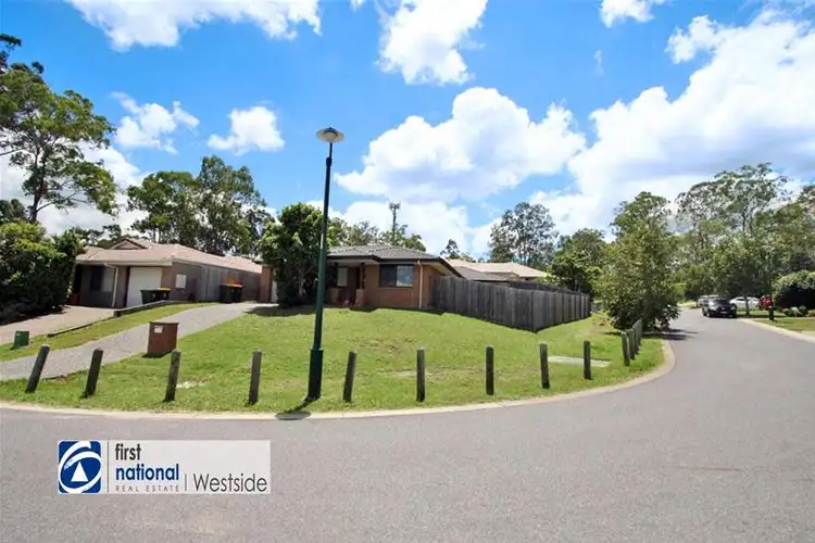 18 Flower Place, Richlands QLD 4077