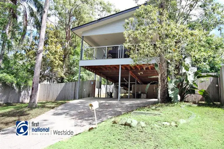 8 Andrew Walker Drive, Goodna QLD 4300