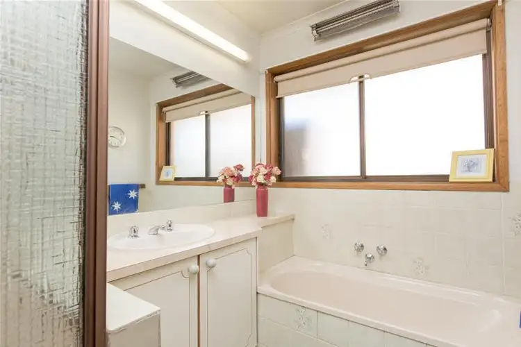 Sixth view of Homely unit listing, 2/34 Walnut Avenue, Mildura VIC 3500