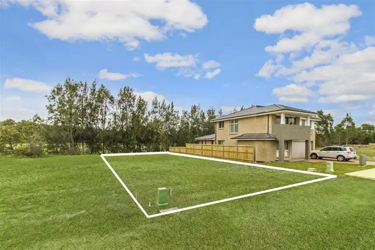 14 Windsorgreen Drive, Wyong NSW 2259