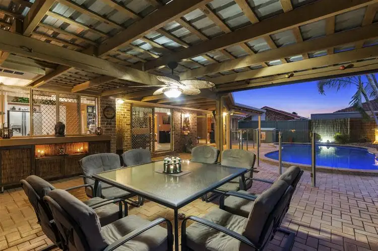 15 Damson Place, Elanora QLD 4221