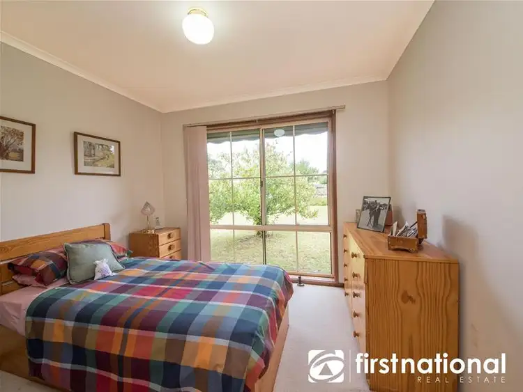 Fifth view of Homely house listing, 3 Gibb Court, Pakenham VIC 3810