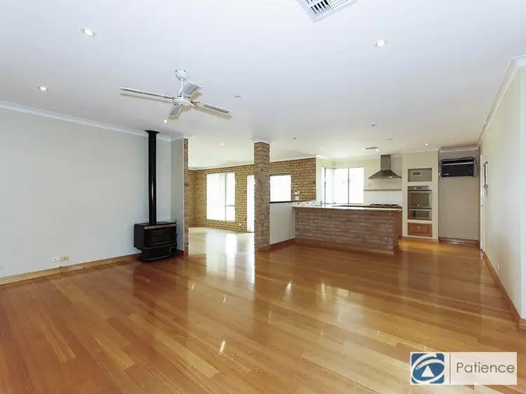 Third view of Homely house listing, 4 Sanford Court, Heathridge WA 6027