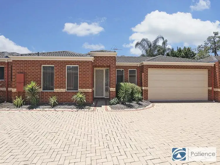 4/5 Yarra Court, Carramar WA 6031