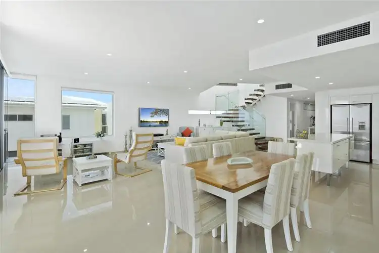 Fifth view of Homely unit listing, 22/5 Foote Street, Mooloolaba QLD 4557