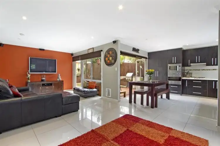 Second view of Homely house listing, 2/3 Panorama Crescent, Frenchs Forest NSW 2086