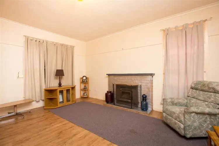 Second view of Homely house listing, 10 Sargent Avenue, Mildura VIC 3500