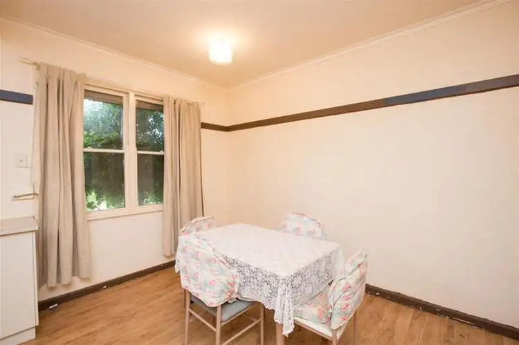 Fifth view of Homely house listing, 10 Sargent Avenue, Mildura VIC 3500
