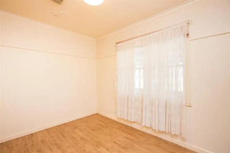 Seventh view of Homely house listing, 10 Sargent Avenue, Mildura VIC 3500