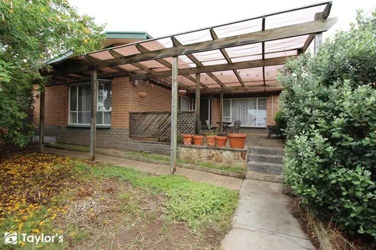 10 Filmer Avenue, Para Hills SA 5096