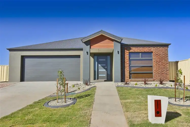 24 Ponderosa Way, Mildura VIC 3500