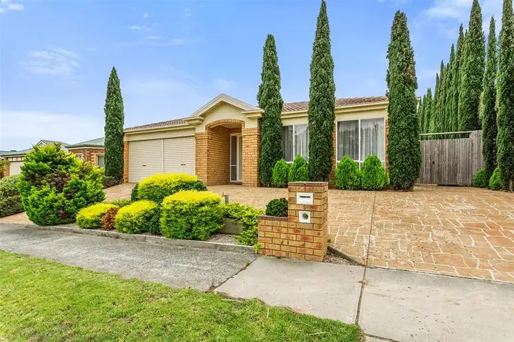 31 Sunny Vale Drive, Langwarrin VIC 3910