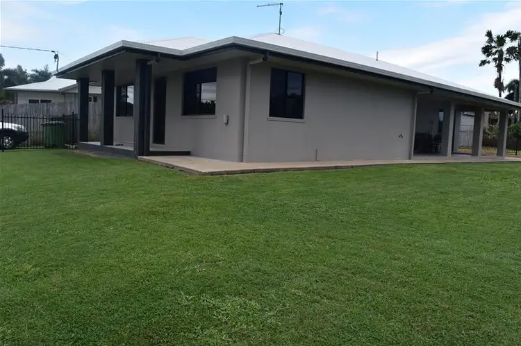 2 Hackett Court, Campwin Beach QLD 4737