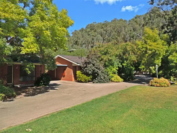 2/92 Delany Avenue, Bright VIC 3741