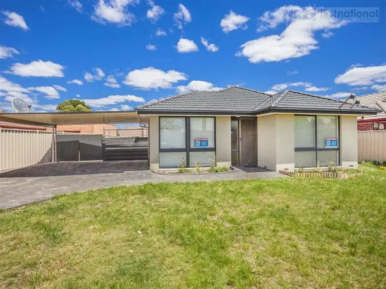 124 Rokewood Crescent, Meadow Heights VIC 3048