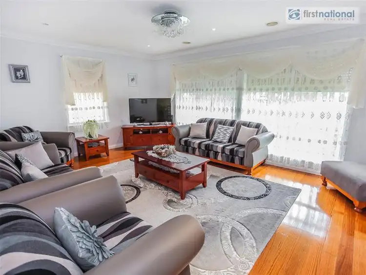 Fifth view of Homely house listing, 15 Smeaton Avenue, Dallas VIC 3047
