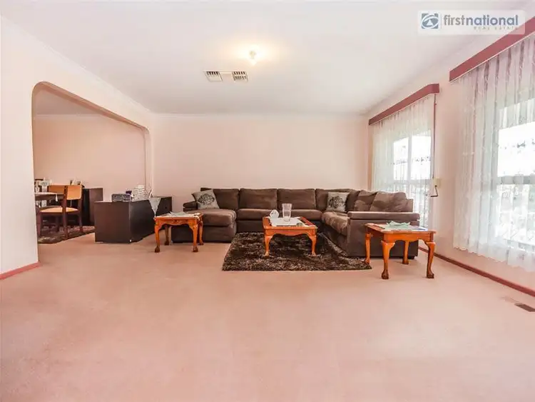 Fifth view of Homely house listing, 33 Papworth Place, Meadow Heights VIC 3048