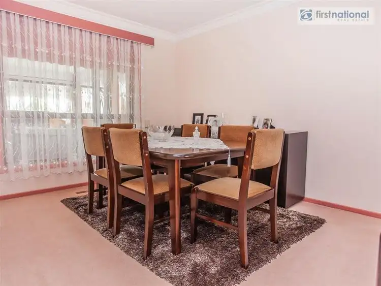 Seventh view of Homely house listing, 33 Papworth Place, Meadow Heights VIC 3048
