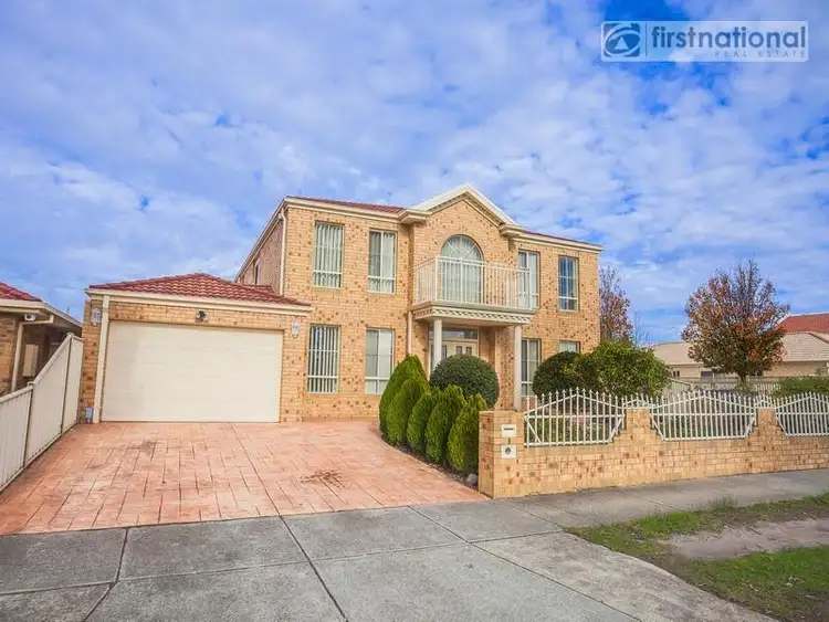 5 Salween Crescent, Roxburgh Park VIC 3064